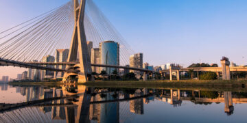 Explorando o Perfil do Governador: Entenda o Líder Político do Estado