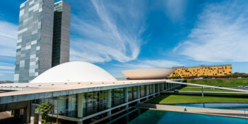 Tudo sobre o Governador do Distrito Federal: Funções, Responsabilidades e Desafios